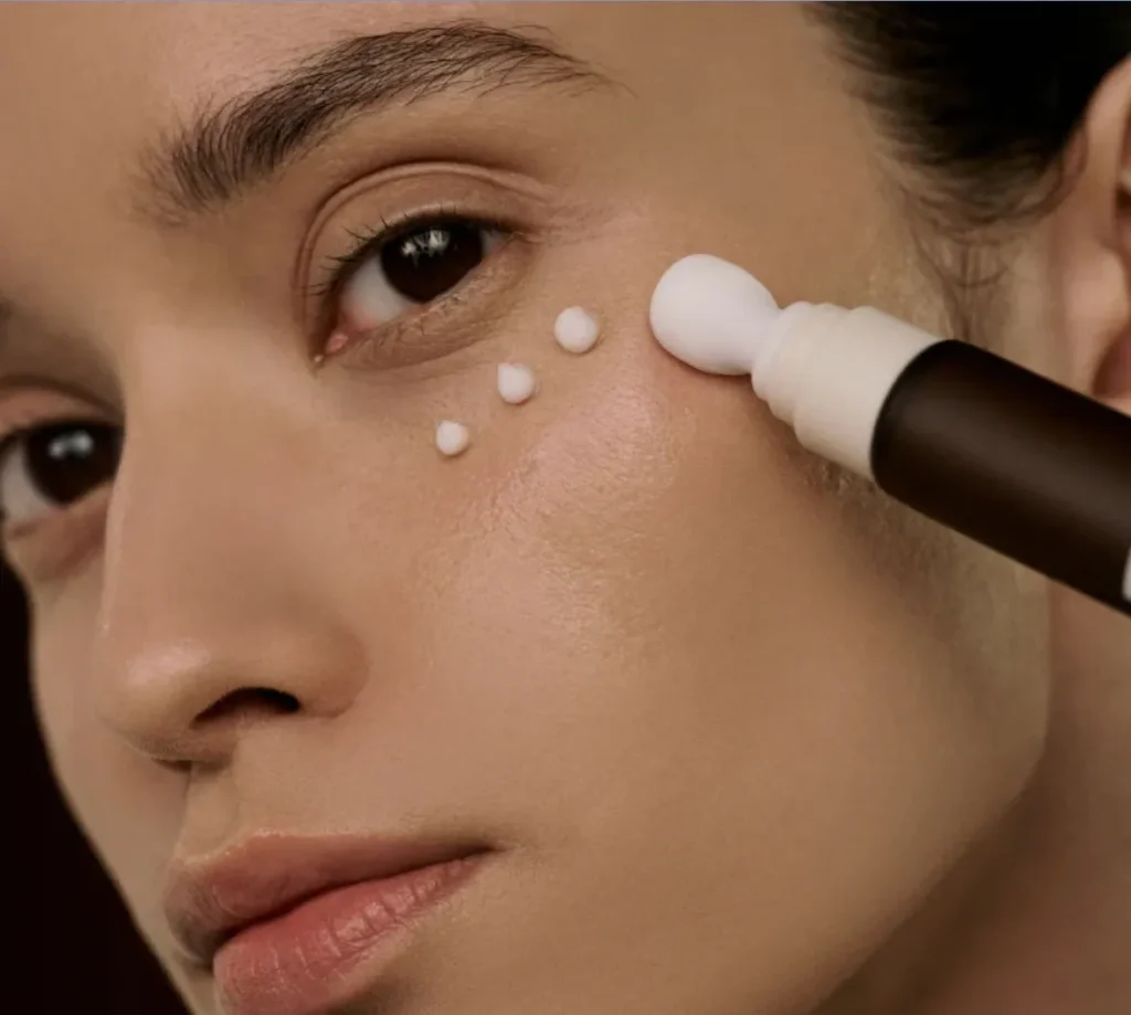 Bakuchiol Eye Cream: A Gentle Revolution in Under-Eye Care